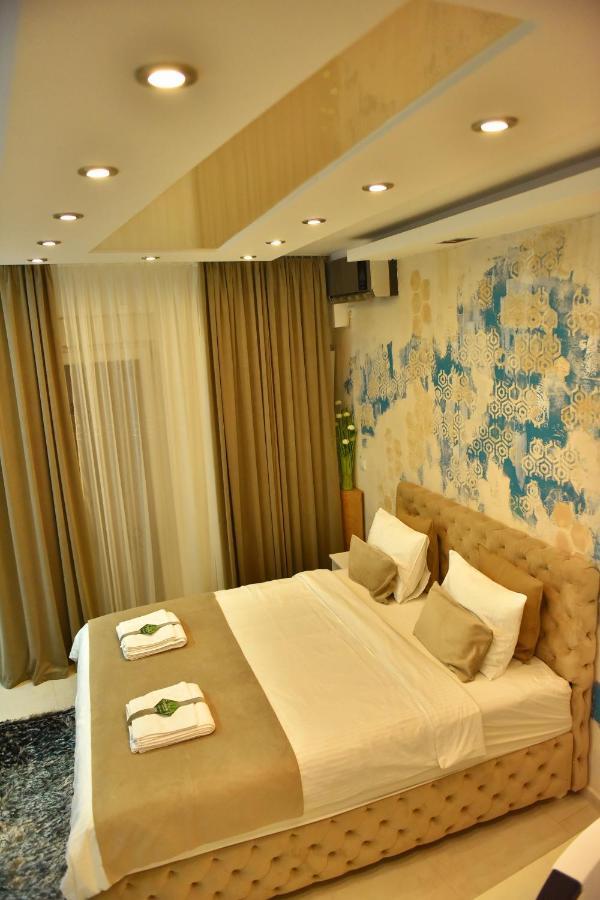 Design Apartment Premium Spa Lux 4 Star "Dubai" Completely Private Wellness & Spa Free Included Sauna & Jacuzzi & Salt Wall & Fire Place & 3D Ceilings & Business Wifi & Netflix & Keyless Code Entry & Full Smart App & Secure 2 Parking Place Cuprija Exterior photo